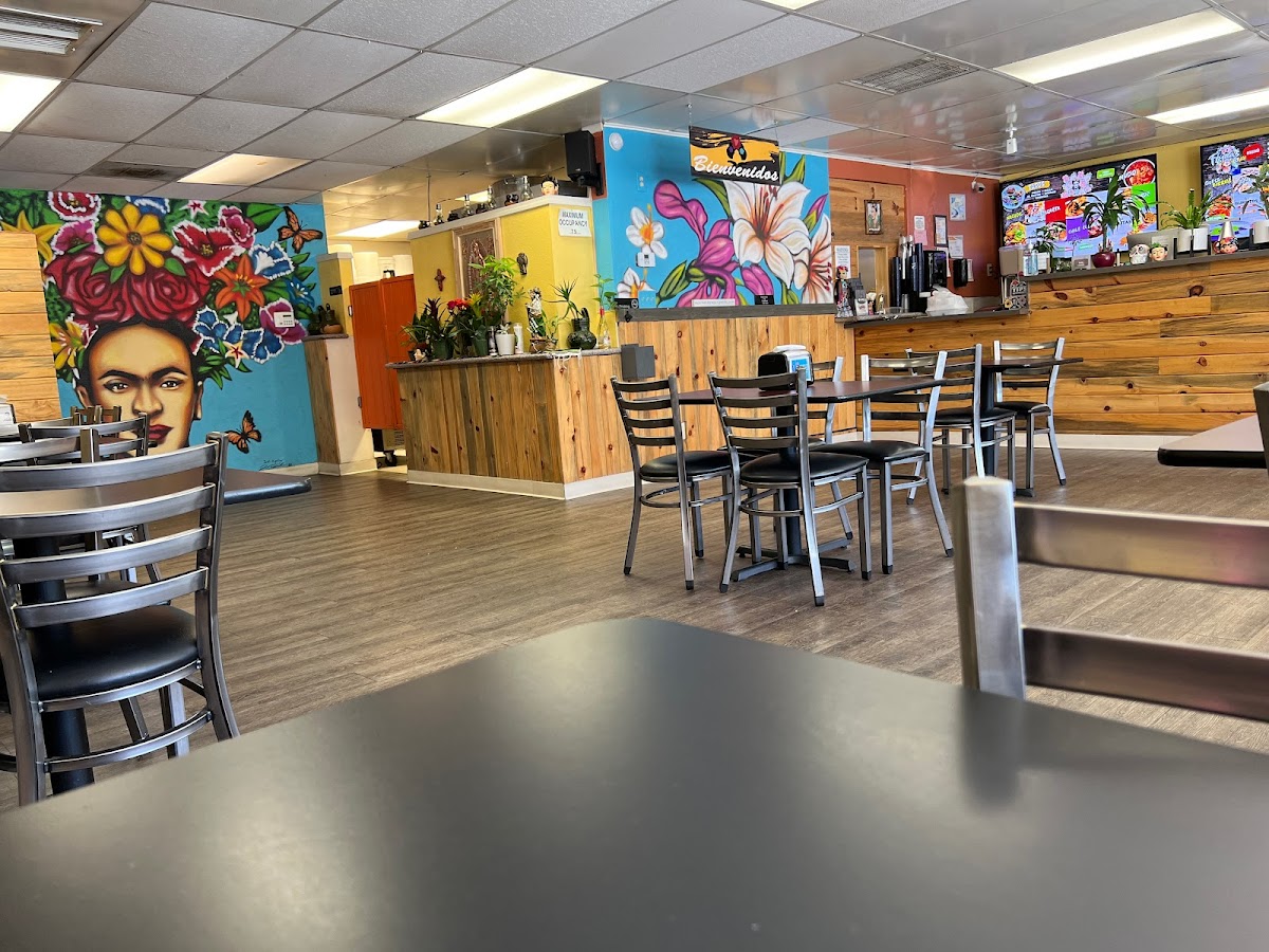 Frida's Taqueria Ajua
